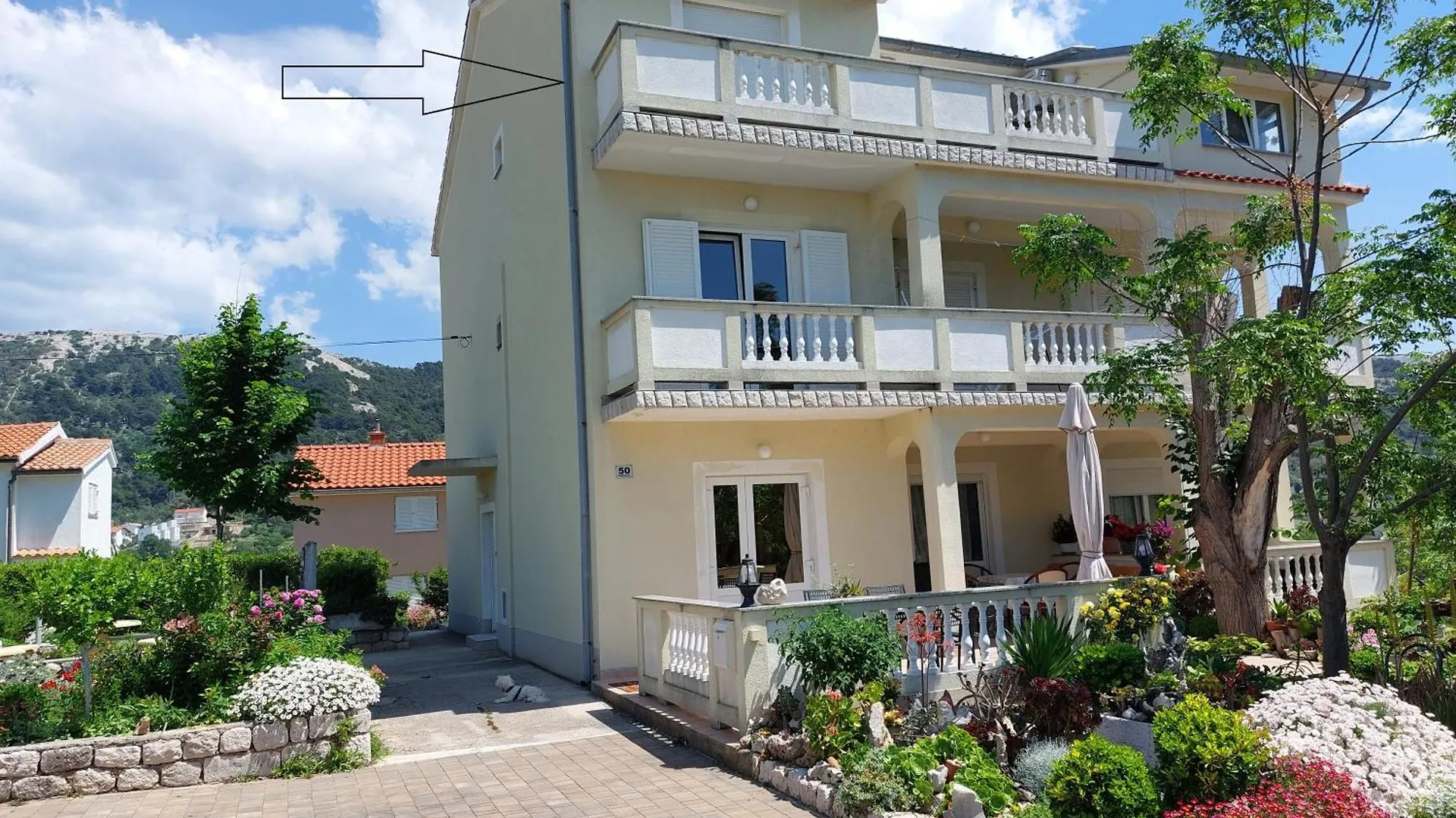 Apartments Velinka Mundanije Croatia